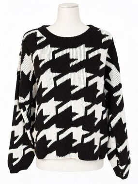 Black & White Houndstooth Knit Sweater